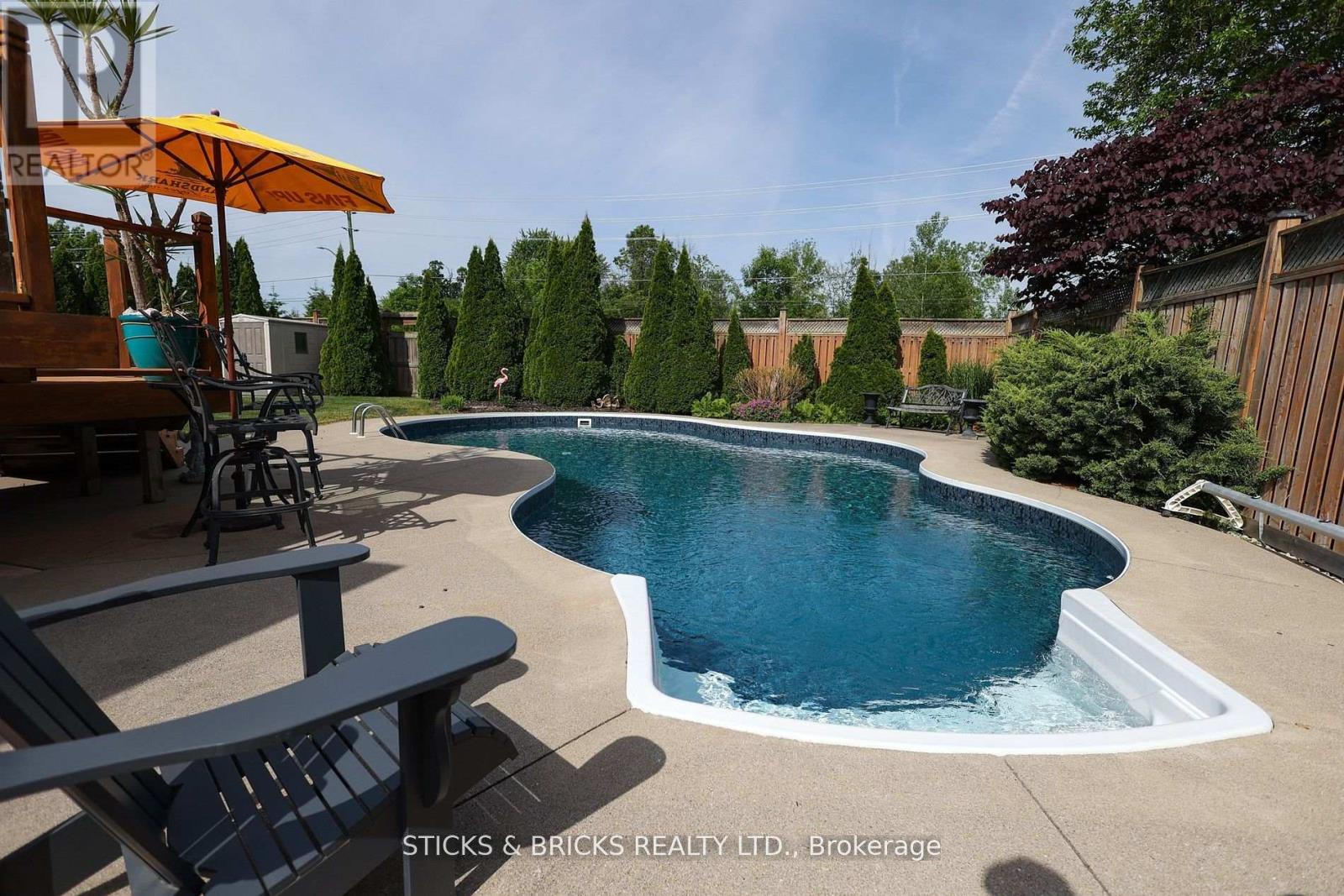 8238 Lexington Court, Niagara Falls, Ontario  L2H 1W4 - Photo 28 - X13531024