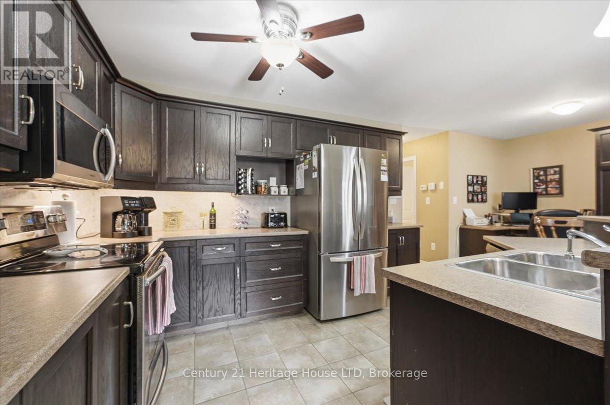 97 Abbott Place, Pelham, Ontario  L0S 1E5 - Photo 11 - X13531274