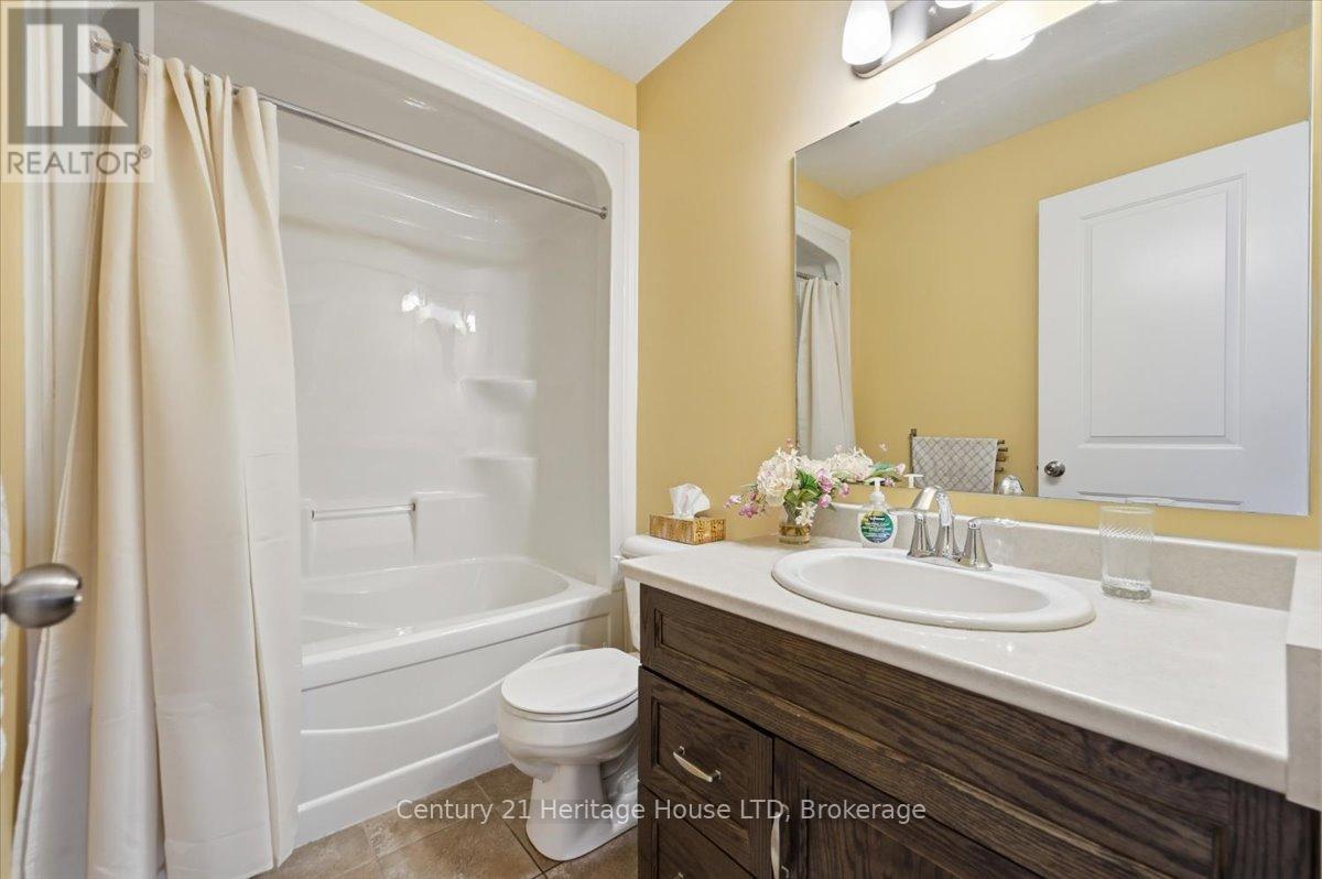 97 Abbott Place, Pelham, Ontario  L0S 1E5 - Photo 25 - X13531274