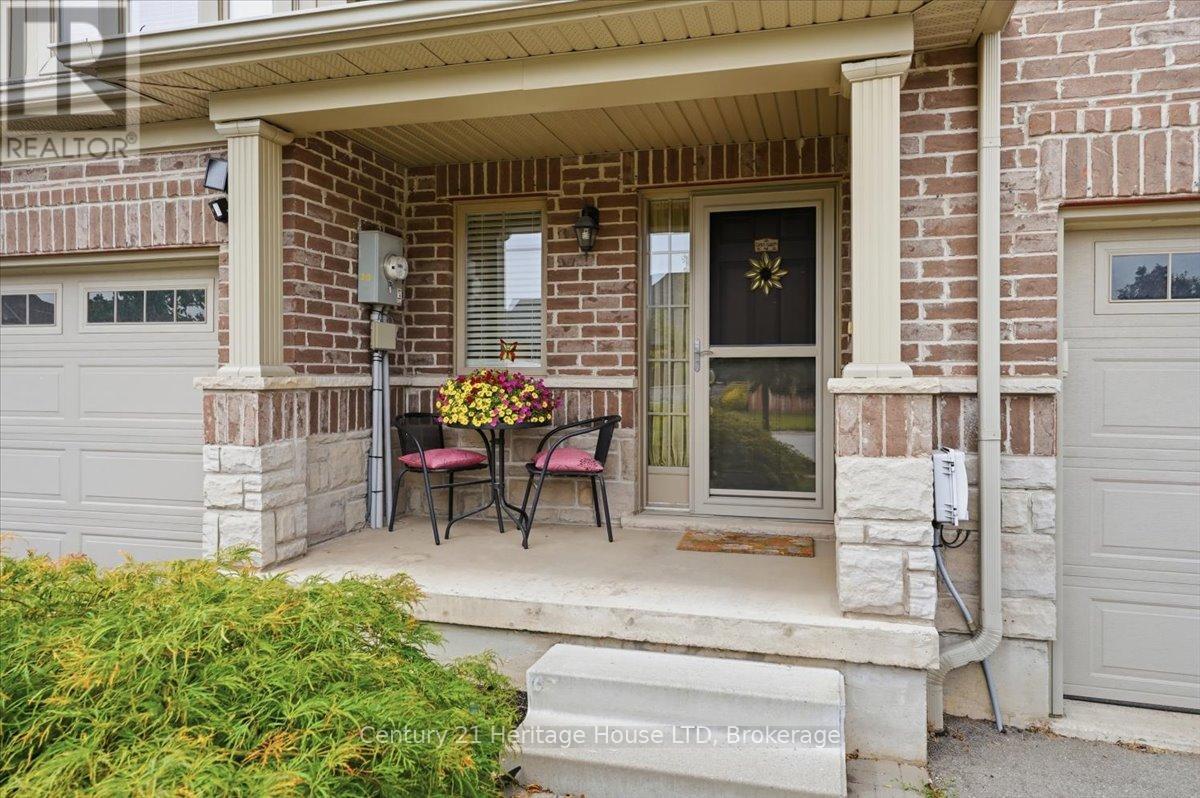 97 Abbott Place, Pelham, Ontario  L0S 1E5 - Photo 4 - X13531274