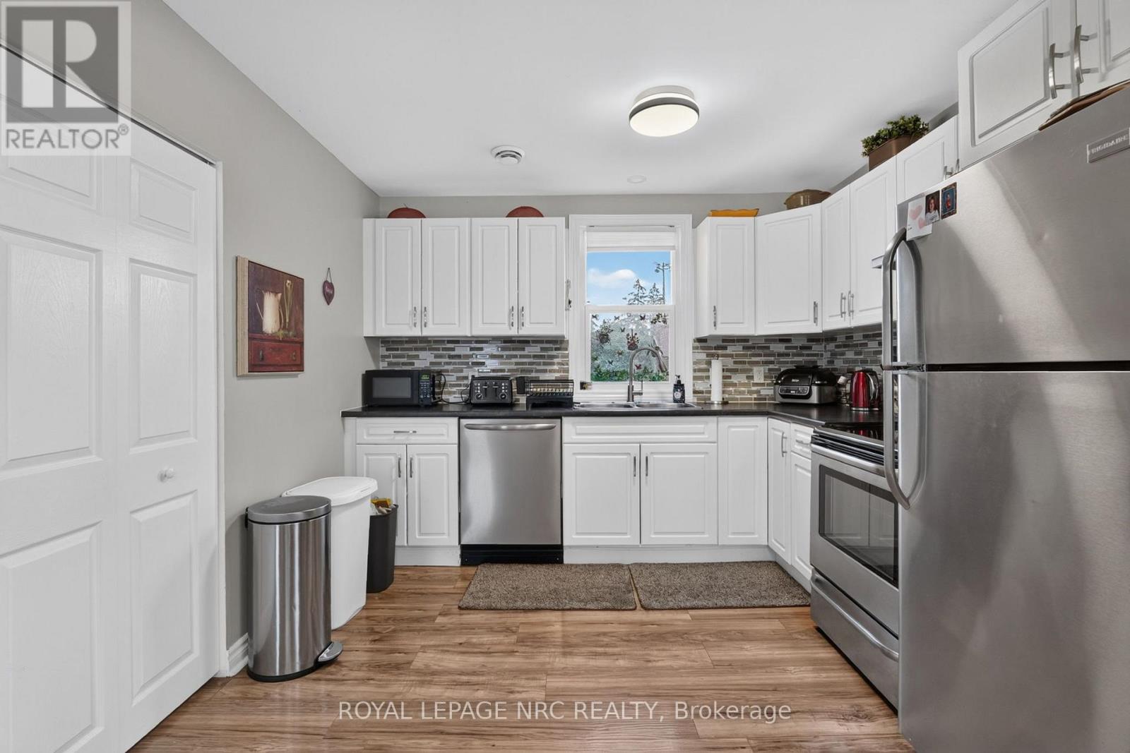 63 Oakwood Street, Port Colborne, Ontario  L3K 5G1 - Photo 10 - X13531616