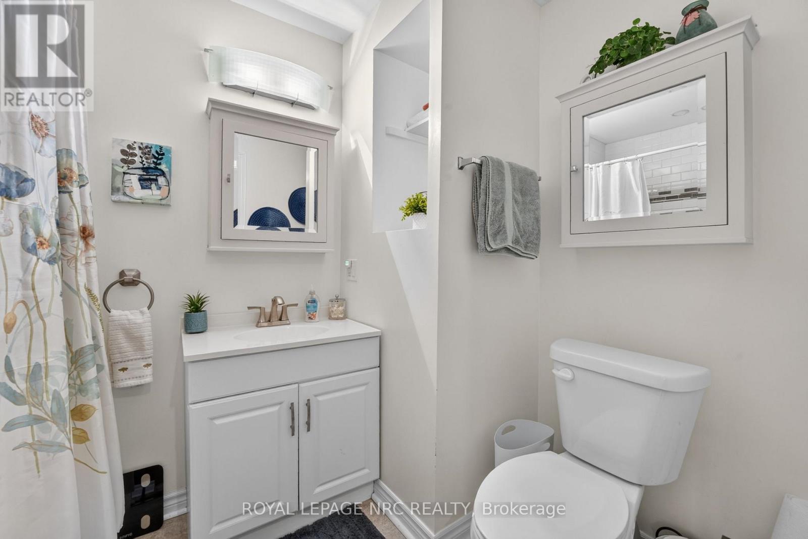 63 Oakwood Street, Port Colborne, Ontario  L3K 5G1 - Photo 14 - X13531616