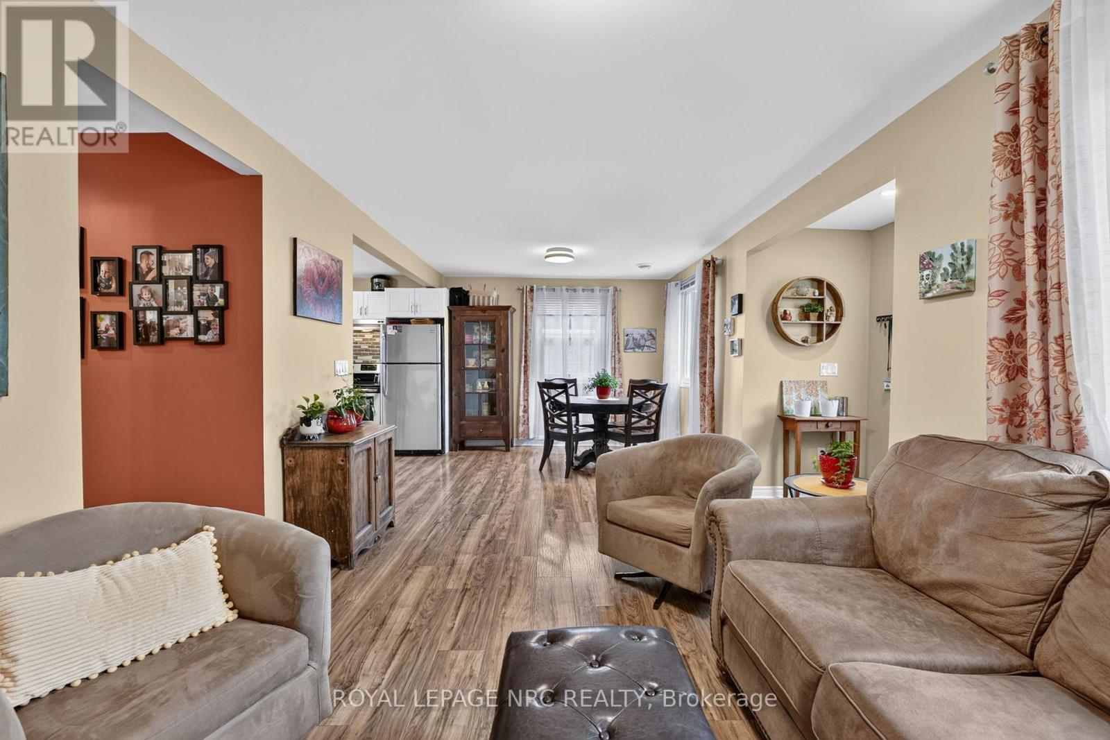 63 Oakwood Street, Port Colborne, Ontario  L3K 5G1 - Photo 6 - X13531616