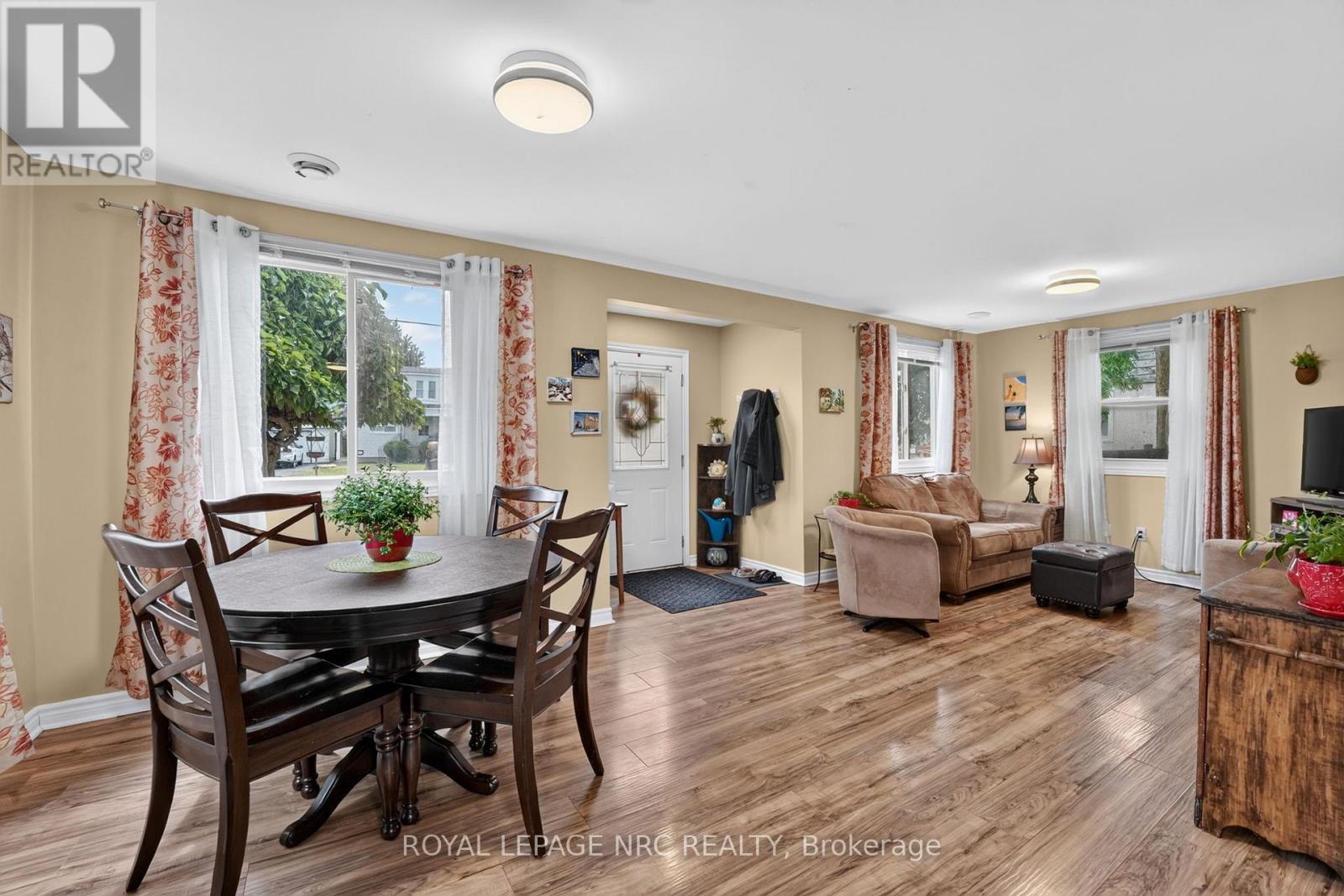 63 Oakwood Street, Port Colborne, Ontario  L3K 5G1 - Photo 7 - X13531616