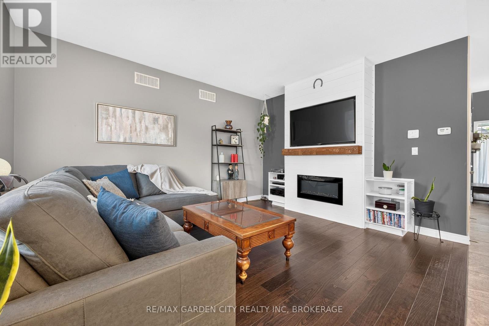 6569 Frederica Street, Niagara Falls, Ontario  L2G 1E1 - Photo 13 - X13531846
