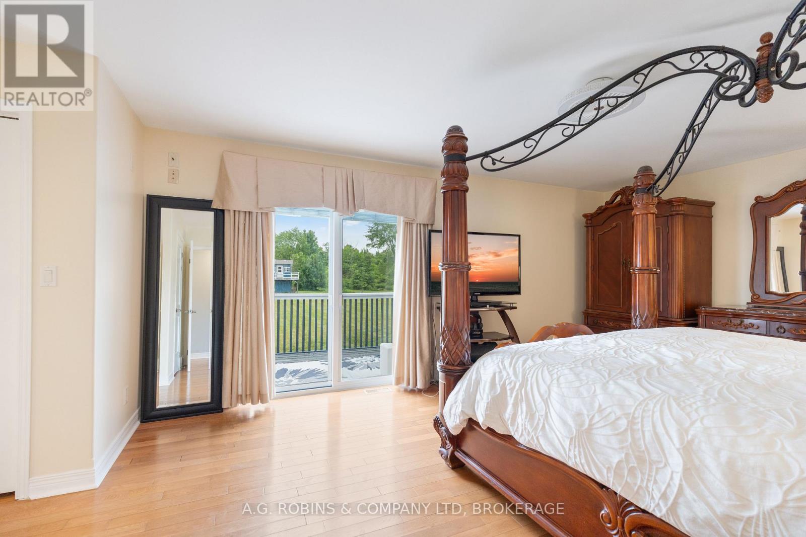 12312 Lakeshore Road, Wainfleet, Ontario  L0S 1V0 - Photo 23 - X13532236