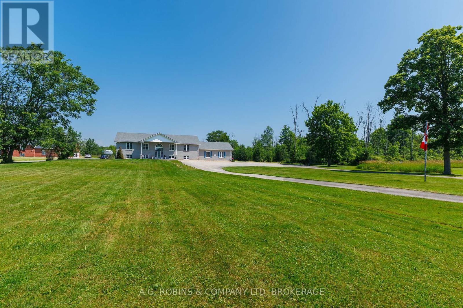 12312 Lakeshore Road, Wainfleet, Ontario  L0S 1V0 - Photo 3 - X13532236