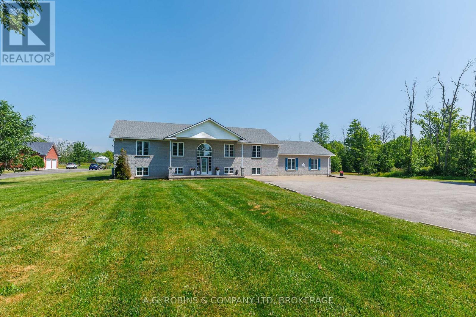 12312 Lakeshore Road, Wainfleet, Ontario  L0S 1V0 - Photo 4 - X13532236