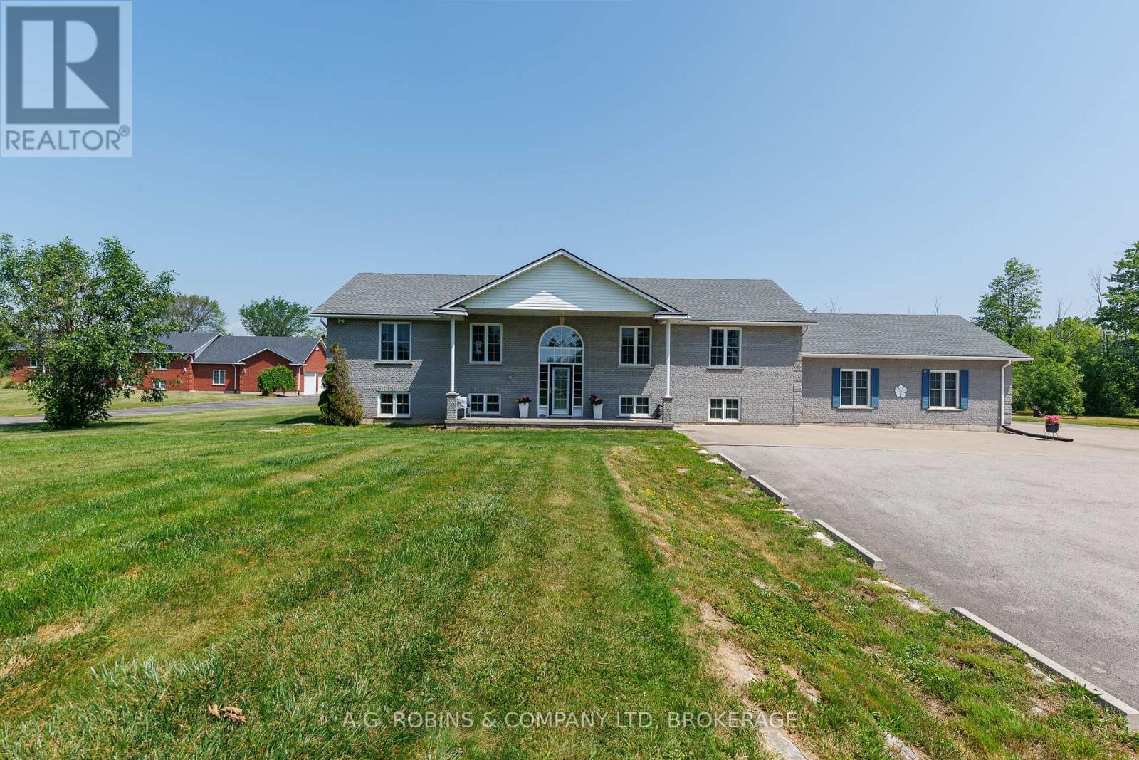 12312 Lakeshore Road, Wainfleet, Ontario  L0S 1V0 - Photo 5 - X13532236