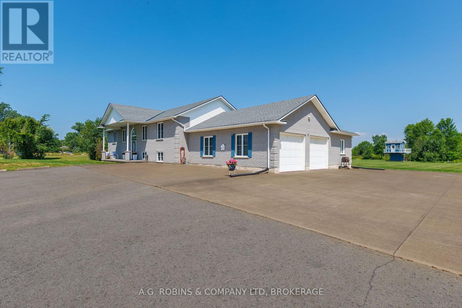 12312 Lakeshore Road, Wainfleet, Ontario  L0S 1V0 - Photo 6 - X13532236