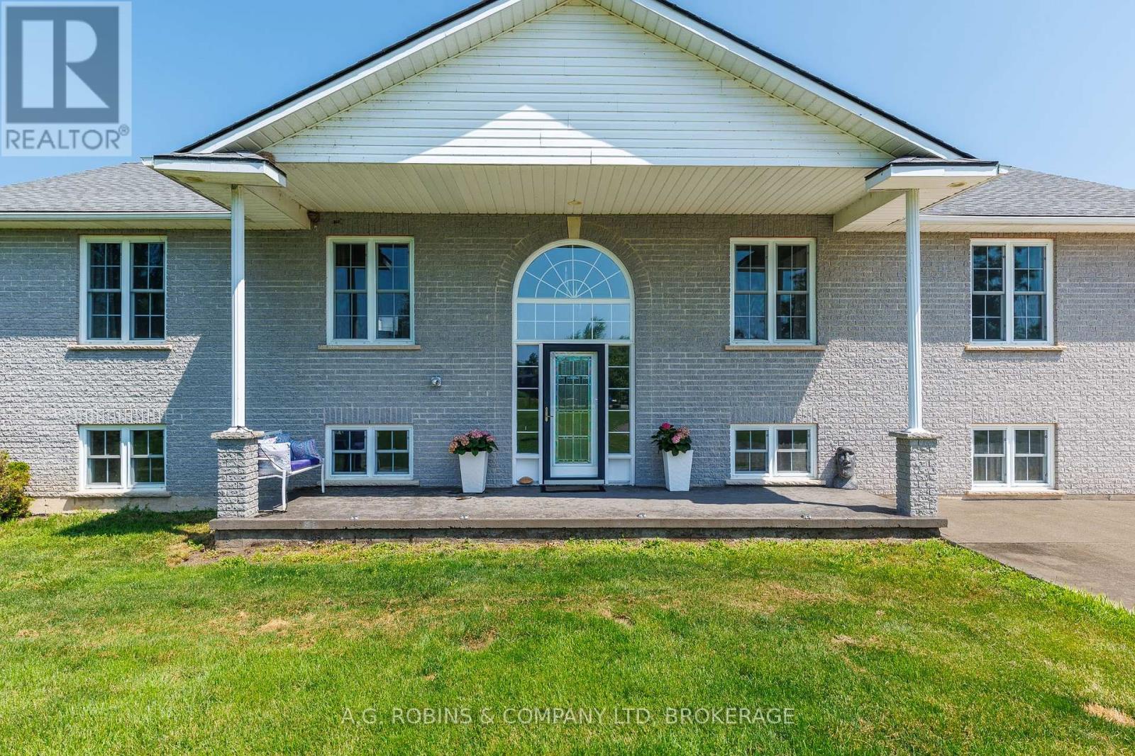 12312 Lakeshore Road, Wainfleet, Ontario  L0S 1V0 - Photo 7 - X13532236
