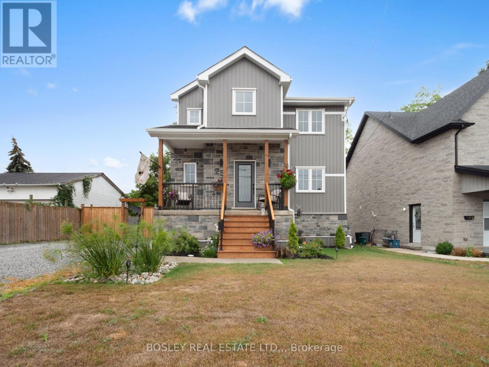 25 HAIGHT STREET, St. Catharines, Ontario