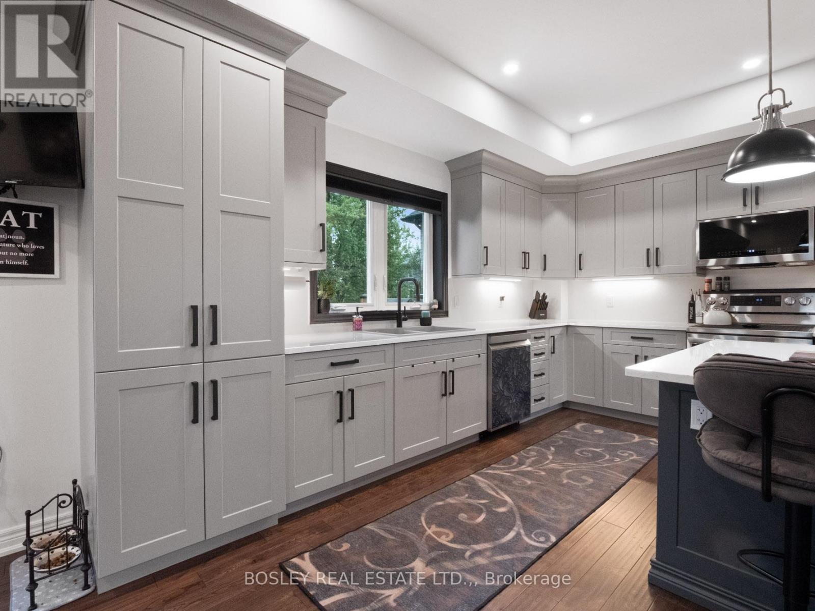 25 Haight Street, St. Catharines, Ontario  L2P 2M2 - Photo 11 - X13532624