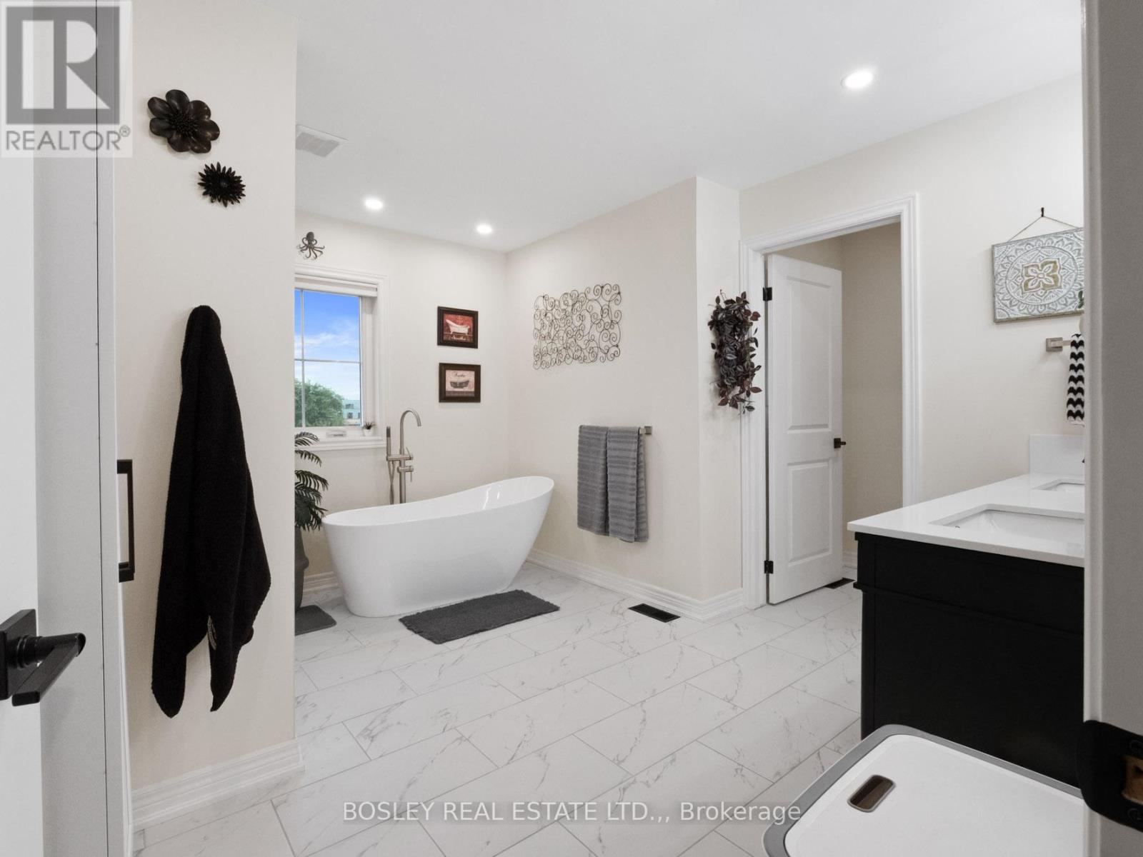 25 Haight Street, St. Catharines, Ontario  L2P 2M2 - Photo 23 - X13532624