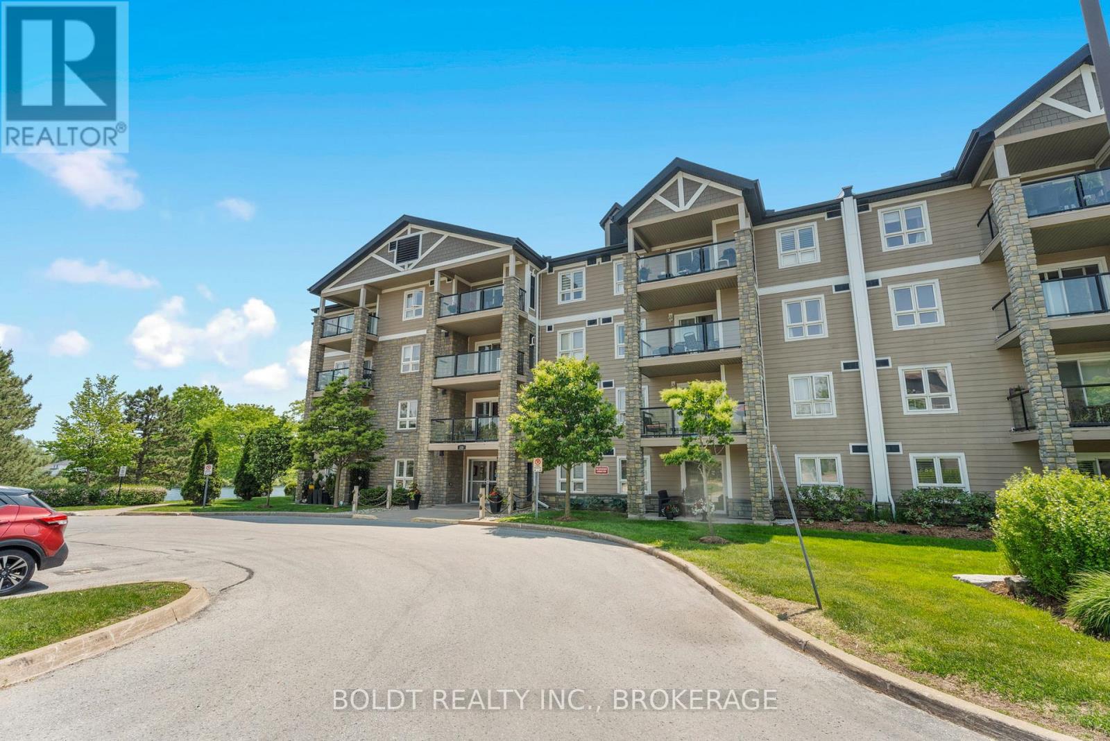 1214 - 330 PRINCE CHARLES DRIVE S, Welland, Ontario