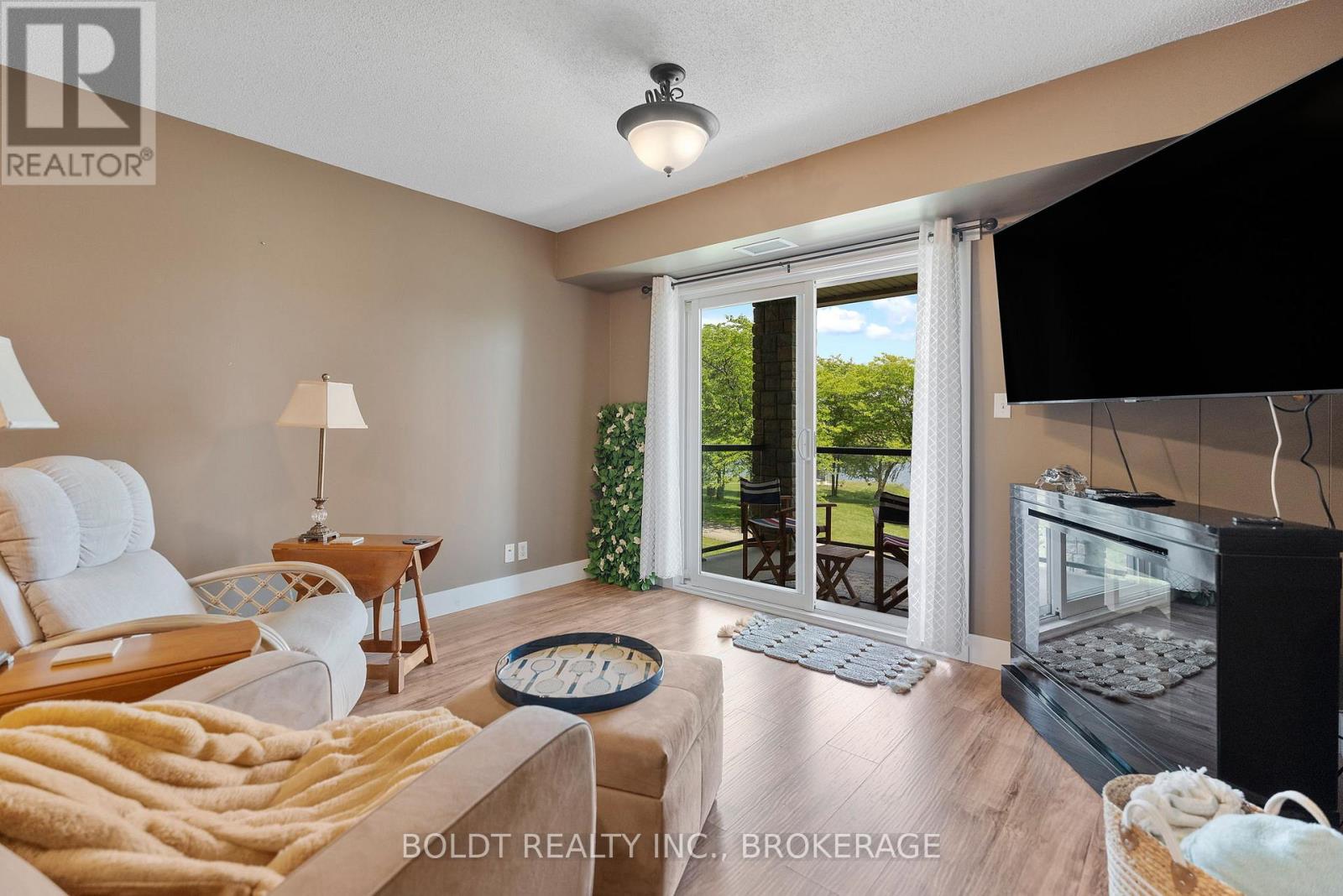 1214 - 330 Prince Charles Drive S, Welland, Ontario  L3C 7B3 - Photo 20 - X13532686