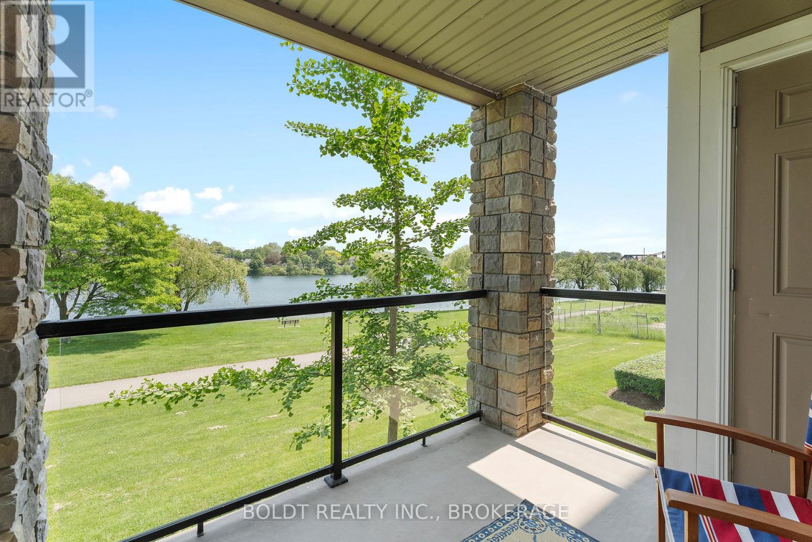 1214 - 330 Prince Charles Drive S, Welland, Ontario  L3C 7B3 - Photo 27 - X13532686