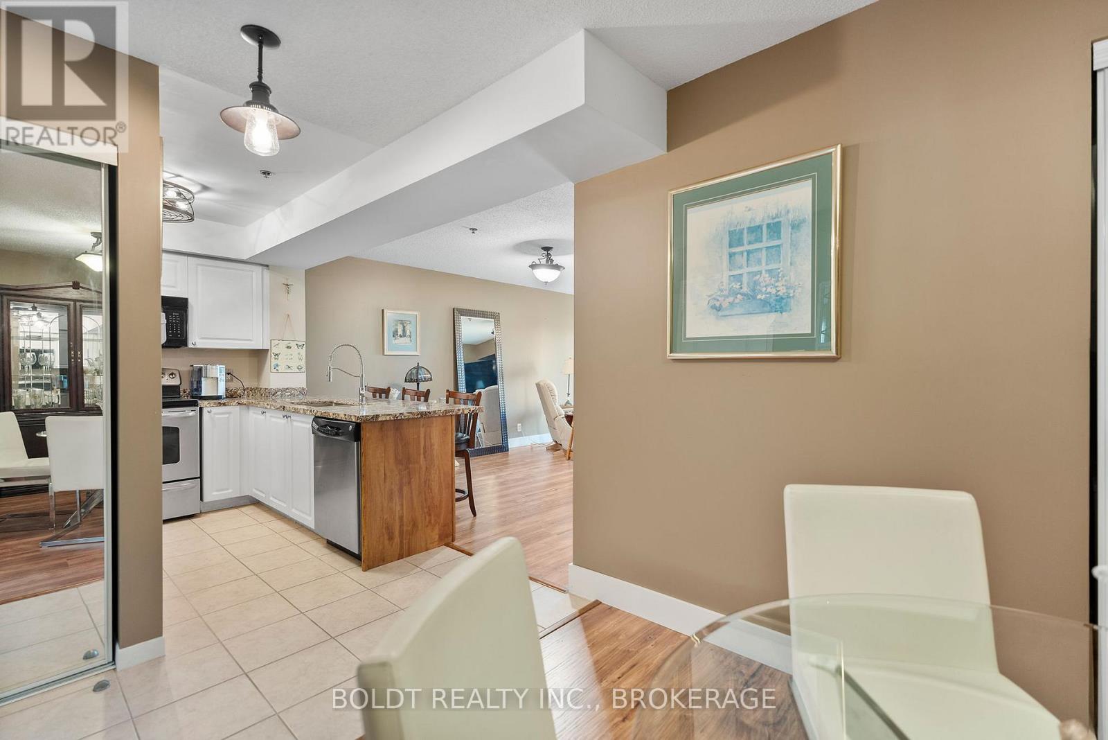 1214 - 330 Prince Charles Drive S, Welland, Ontario  L3C 7B3 - Photo 30 - X13532686