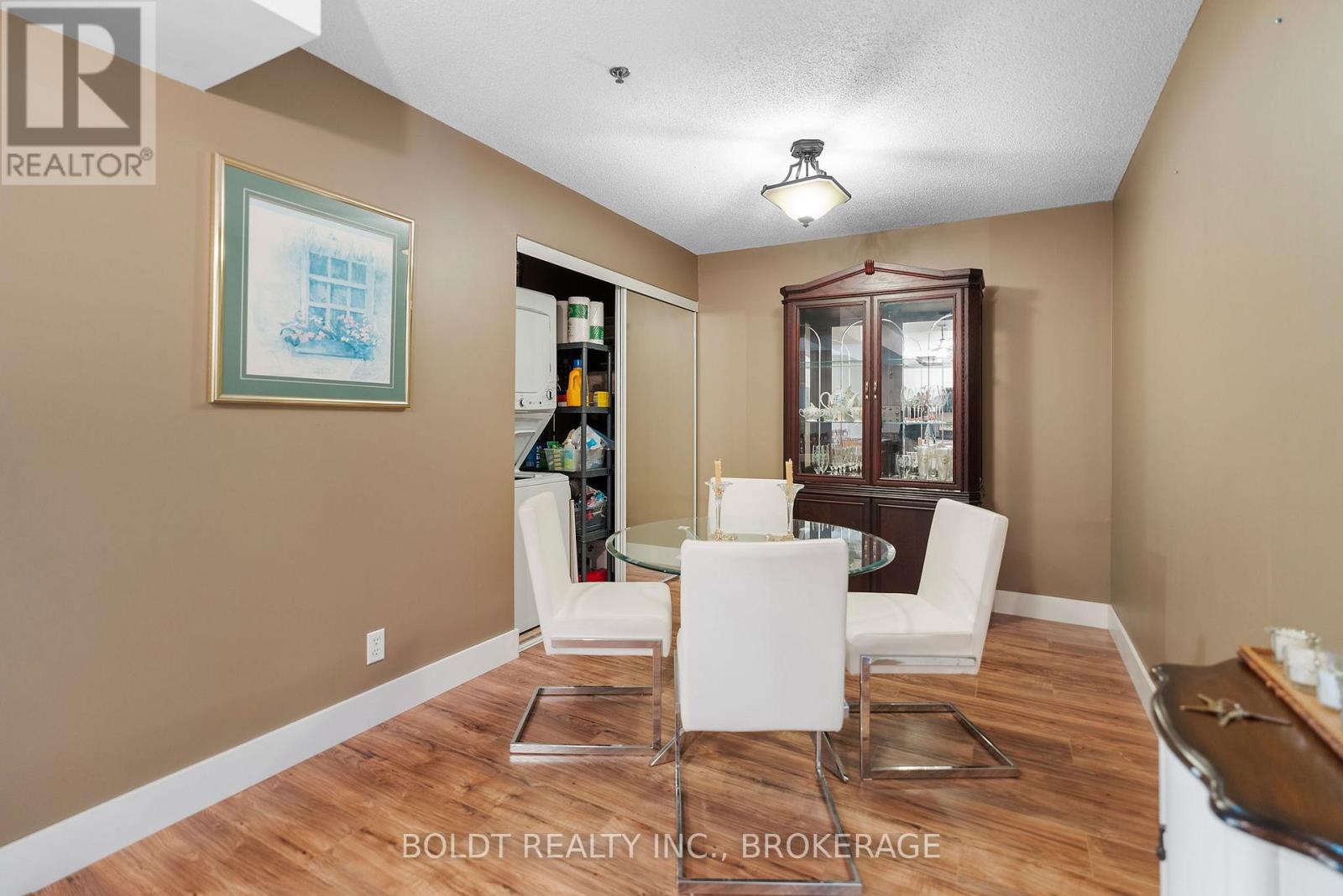 1214 - 330 Prince Charles Drive S, Welland, Ontario  L3C 7B3 - Photo 32 - X13532686
