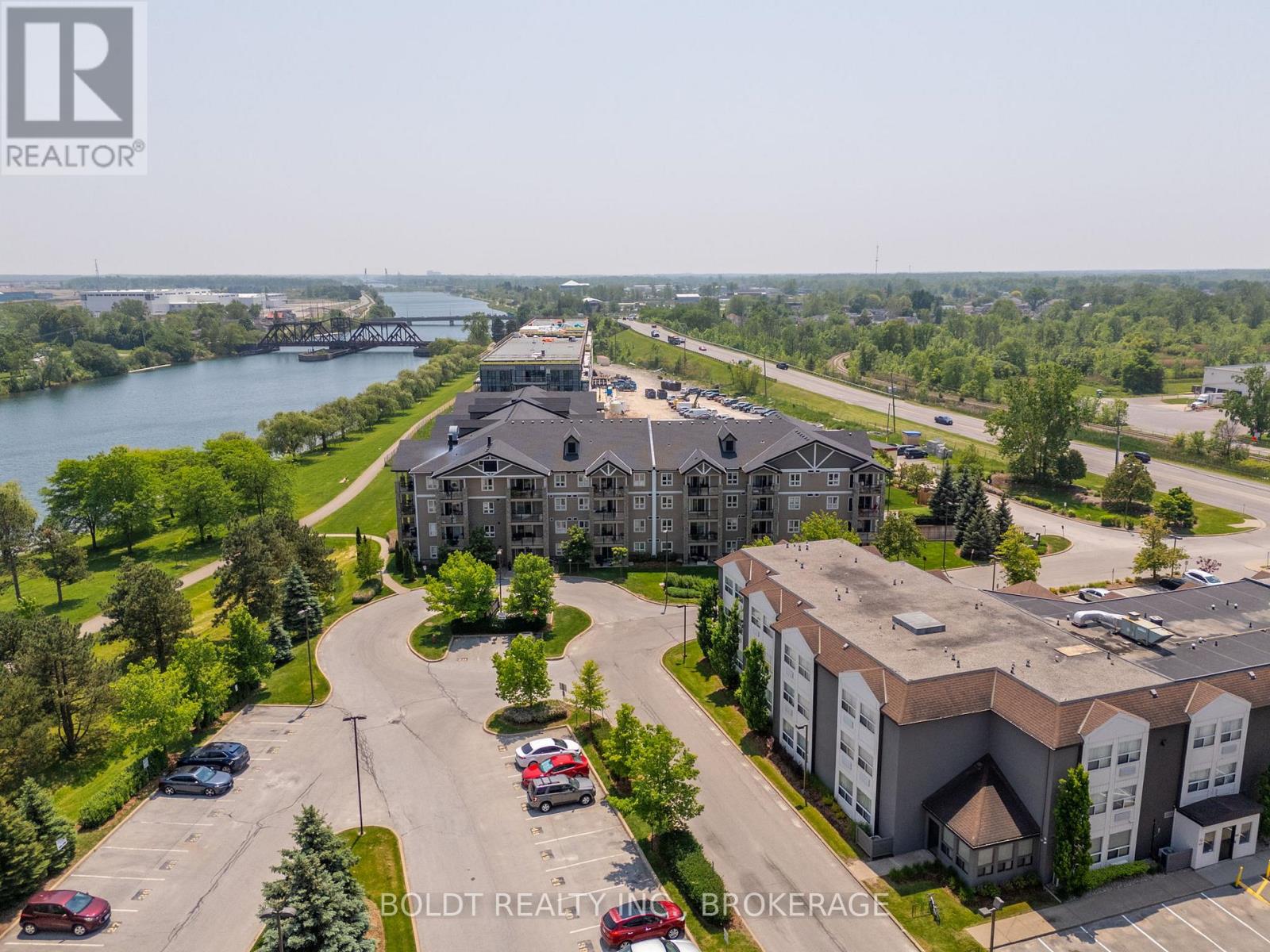 1214 - 330 Prince Charles Drive S, Welland, Ontario  L3C 7B3 - Photo 42 - X13532686