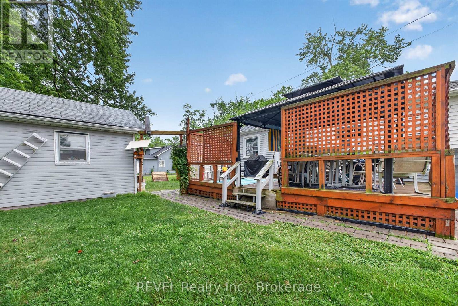 3262 Young Avenue, Fort Erie, Ontario  L0S 1N0 - Photo 18 - X13533202