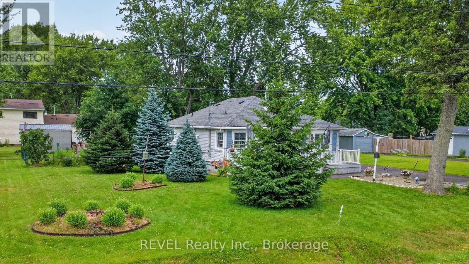 3262 Young Avenue, Fort Erie, Ontario  L0S 1N0 - Photo 5 - X13533202
