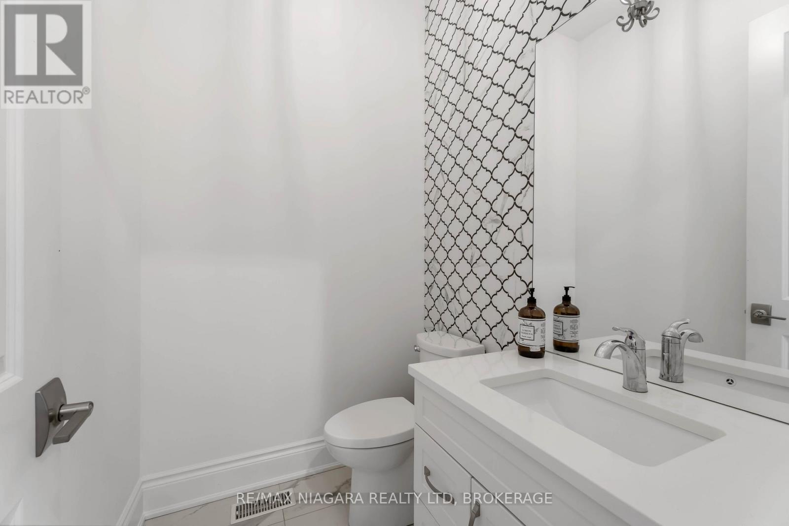 7 - 15 Arbourvale Common Road, St. Catharines, Ontario  L2T 3B7 - Photo 17 - X13534328
