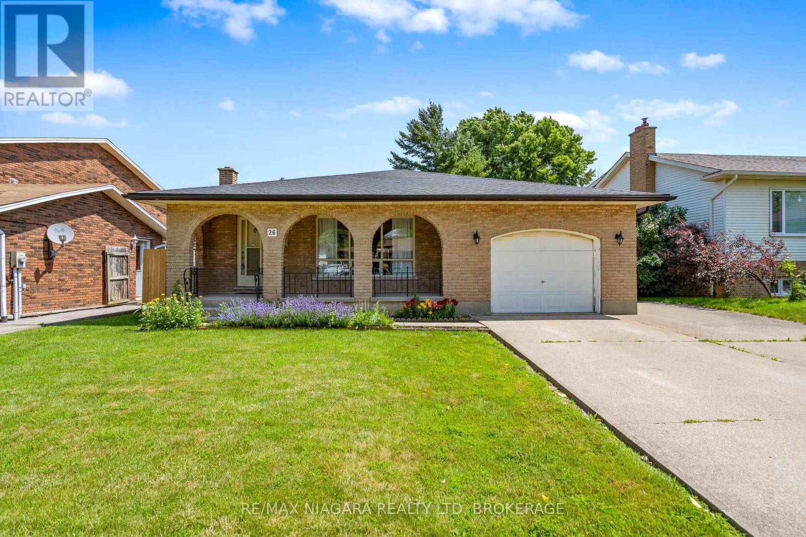 26 FORSTER AVENUE, Thorold, Ontario