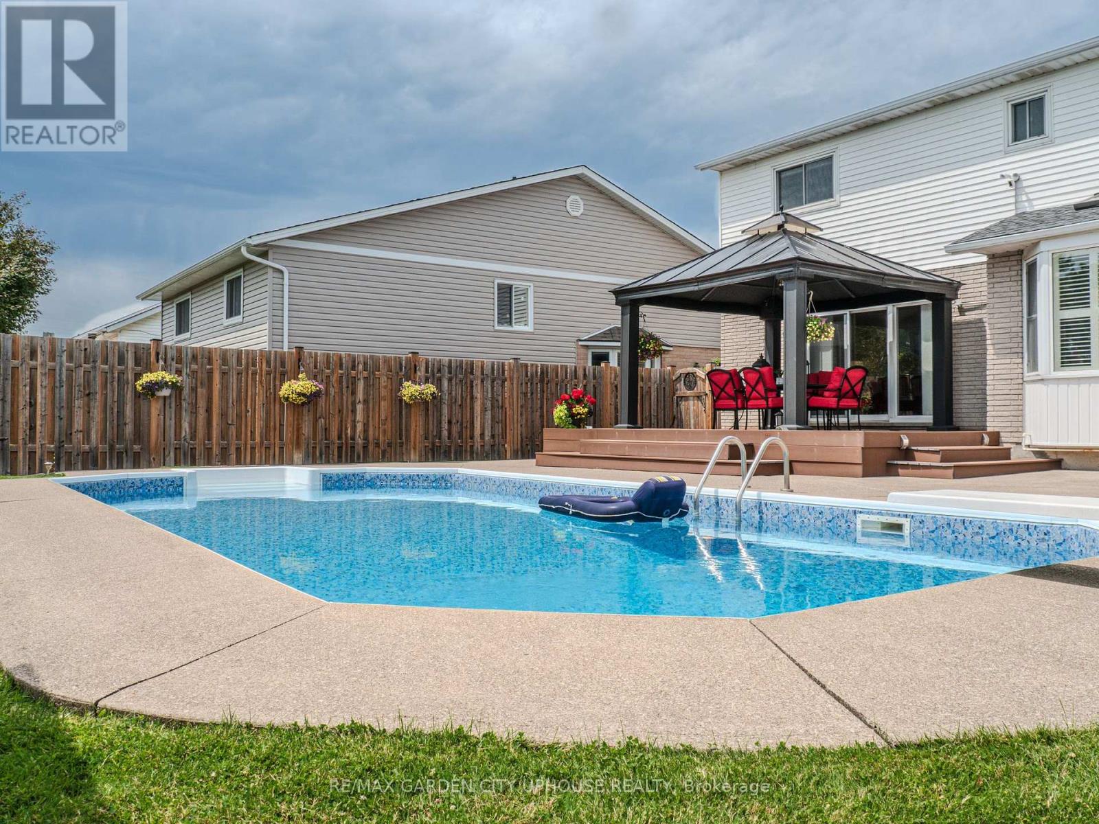 12 Foxhill Crescent, St. Catharines, Ontario  L2S 3T9 - Photo 30 - X13534410
