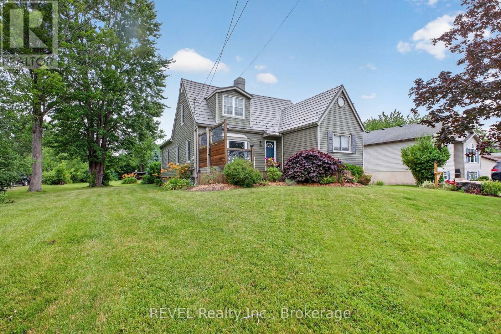 316 LEASK AVENUE, Fort Erie, Ontario