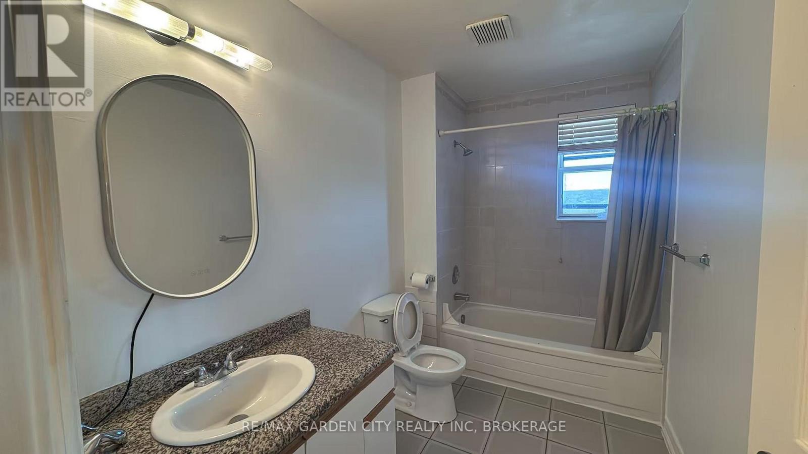 301 - 210 Pelham Road, St. Catharines, Ontario  L2S 1W9 - Photo 11 - X13535124