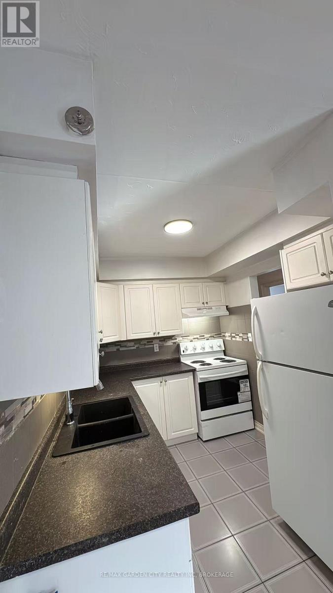 101 - 210 Pelham Road, St. Catharines, Ontario  L2S 1W9 - Photo 9 - X13535128