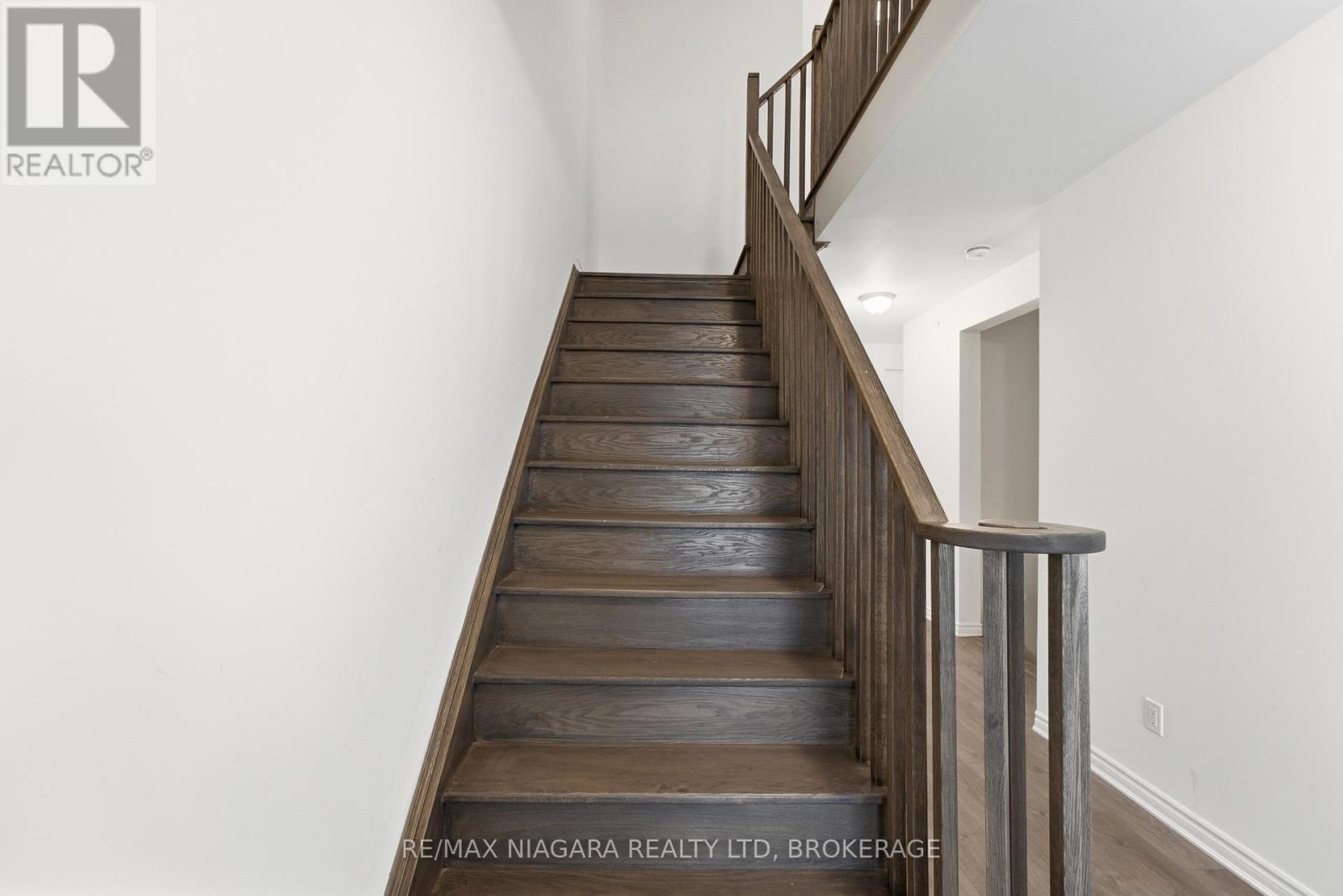 56 Sapphire Way, Thorold, Ontario  L2V 0B8 - Photo 17 - X13535440