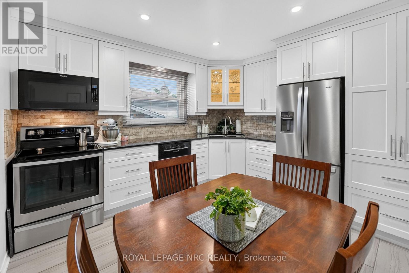22 Jeanette Drive, St. Catharines, Ontario  L2N 6M4 - Photo 9 - X13535628