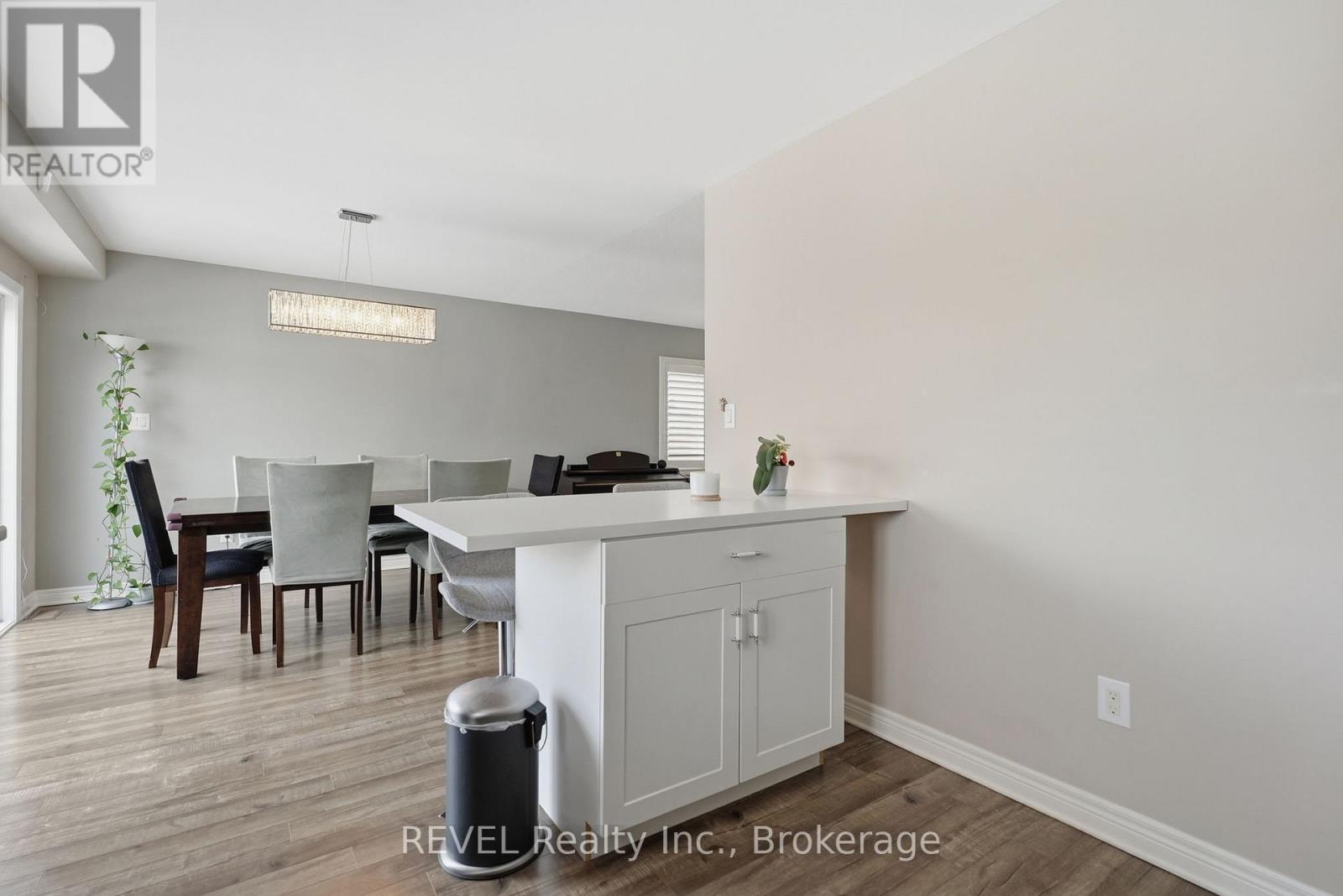 8553 Jennifer Crescent, Niagara Falls, Ontario  L2H 0J3 - Photo 17 - X13535970