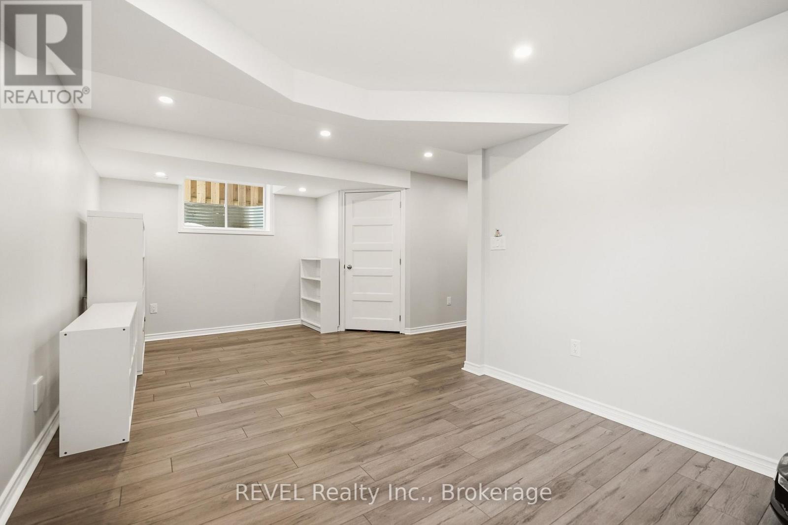 8553 Jennifer Crescent, Niagara Falls, Ontario  L2H 0J3 - Photo 30 - X13535970