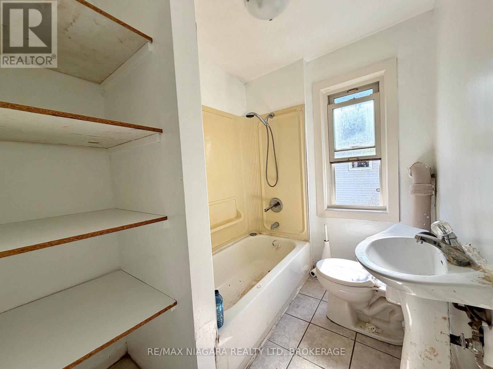 21 Fifth Street, Welland, Ontario  L3B 4Z4 - Photo 18 - X13536094