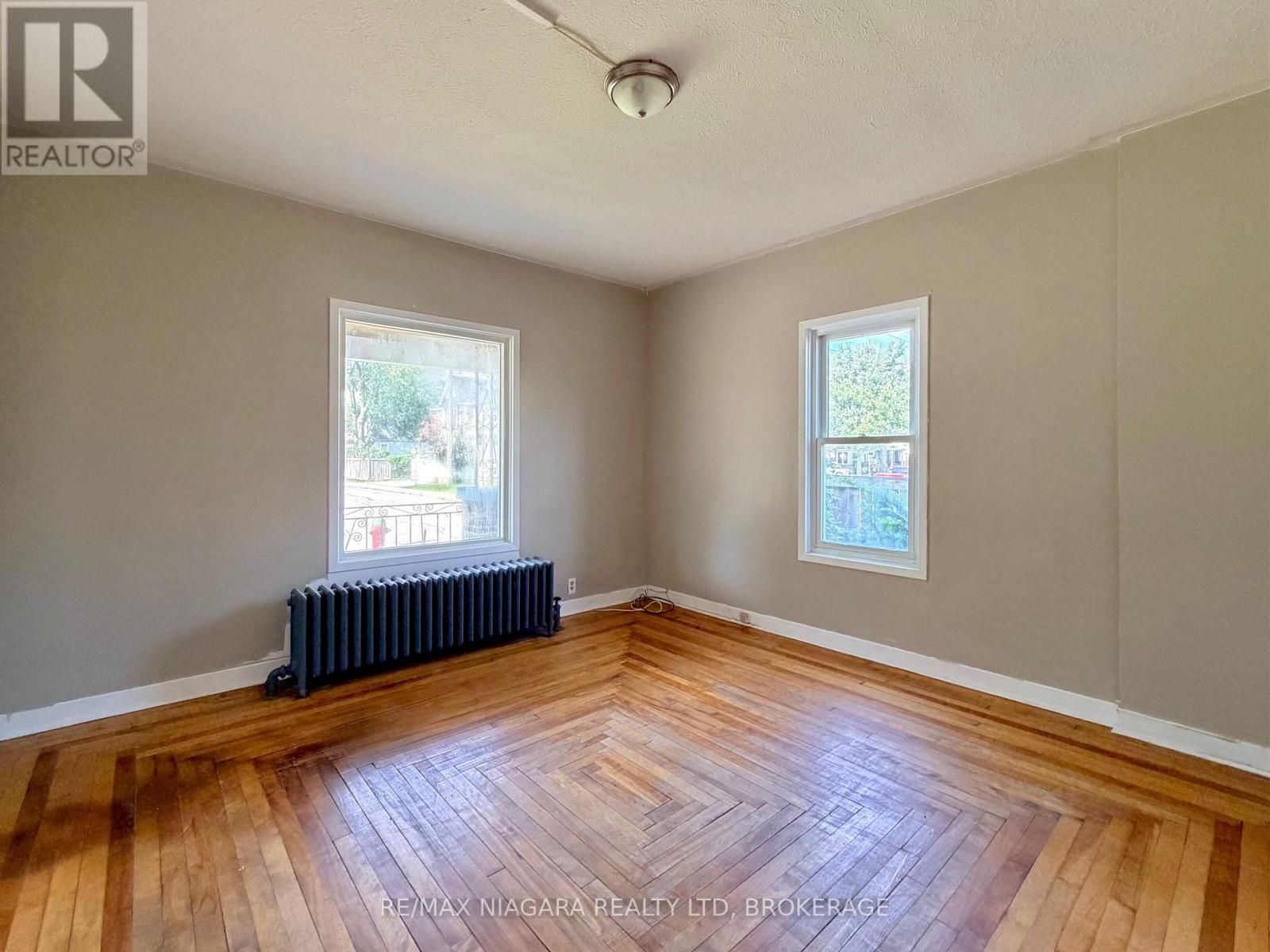 93 State Street, Welland, Ontario  L3B 4K6 - Photo 6 - X13536096