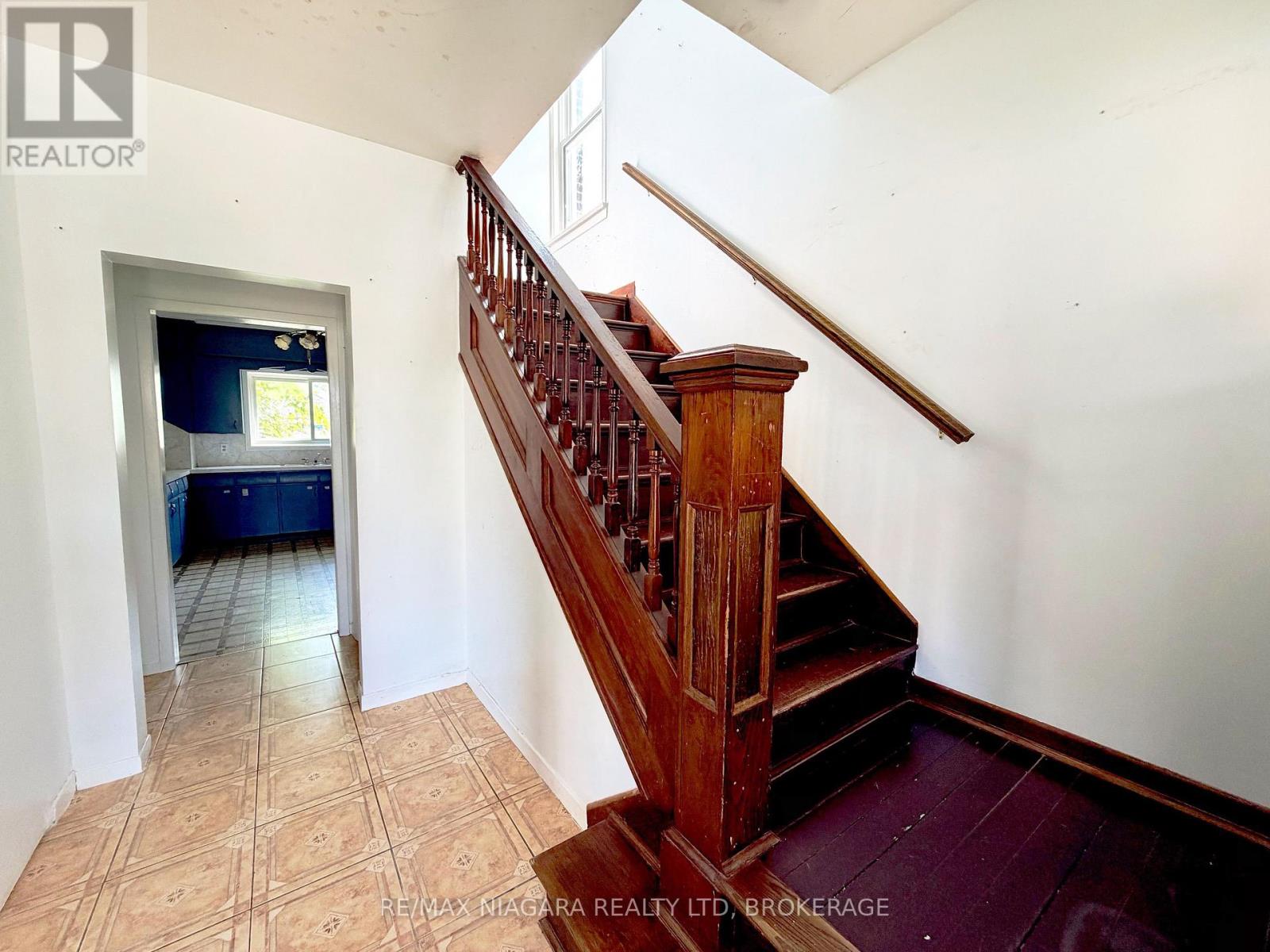 93 State Street, Welland, Ontario  L3B 4K6 - Photo 8 - X13536096