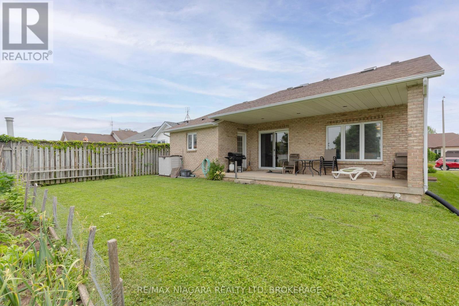 8034 Pinellas Park Drive, Niagara Falls, Ontario  L2H 3B2 - Photo 26 - X13536252