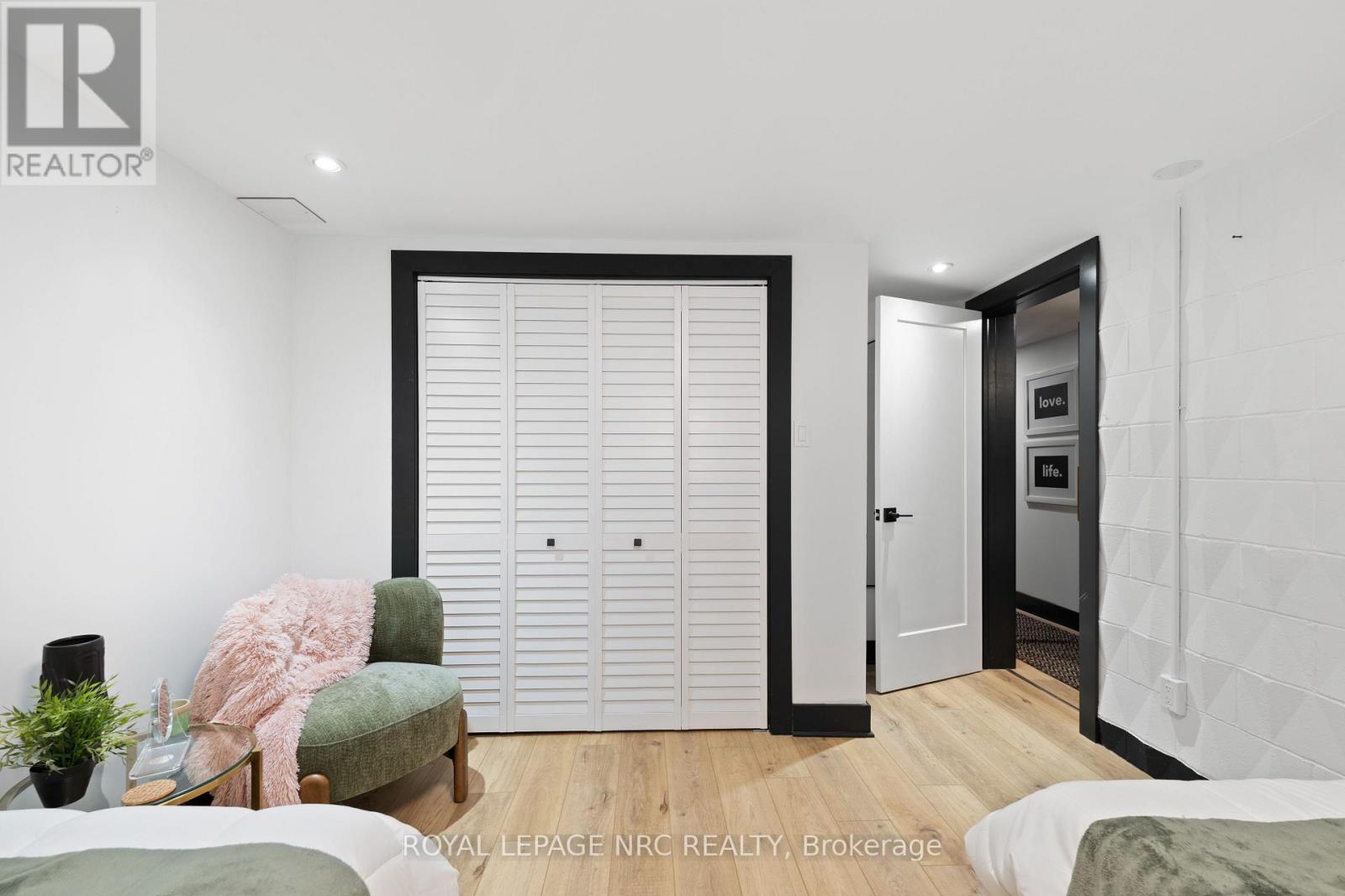 180 Woodside Drive, St. Catharines, Ontario  L2T 1X6 - Photo 34 - X13536254