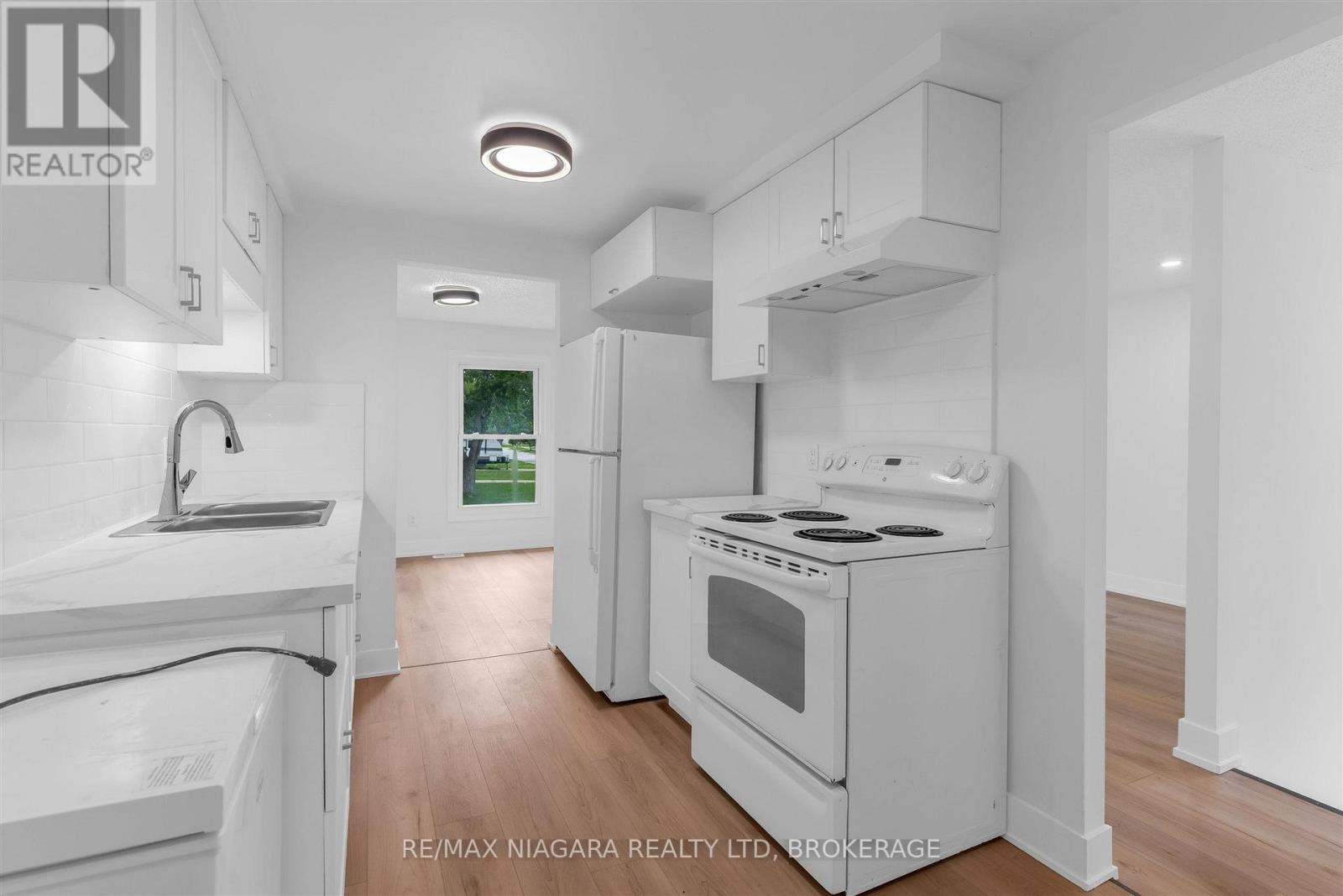 2 Baldwin Crescent, Thorold, Ontario  L2V 4H5 - Photo 11 - X13536390