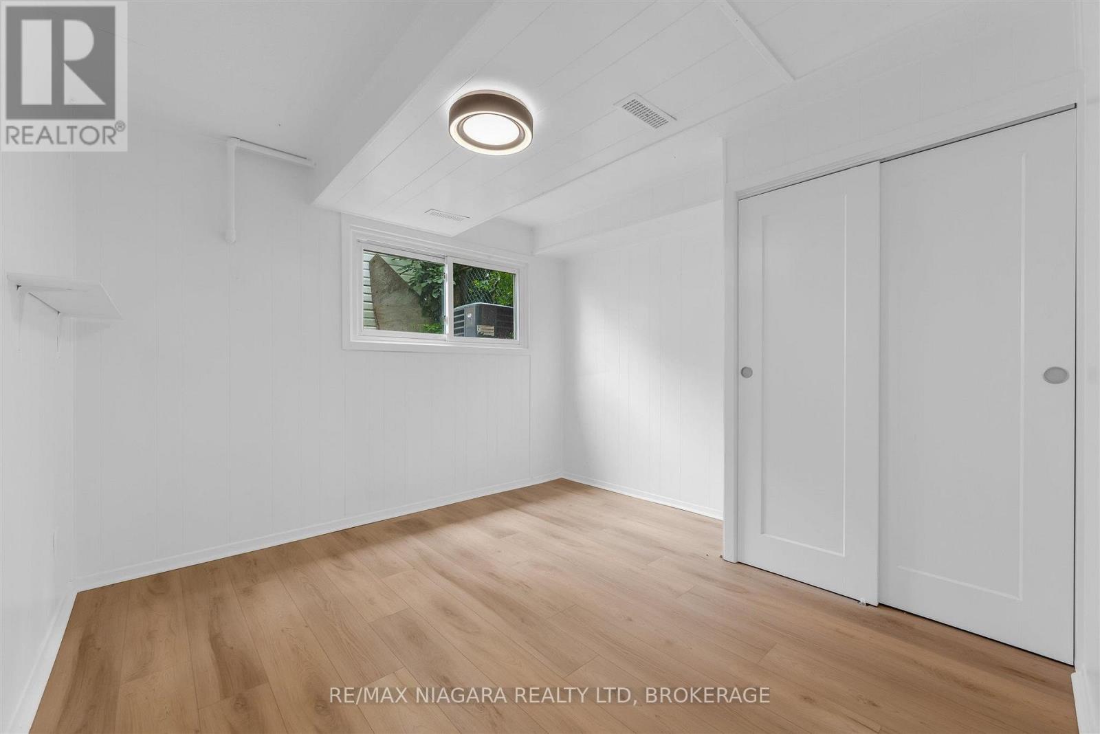 2 Baldwin Crescent, Thorold, Ontario  L2V 4H5 - Photo 24 - X13536390