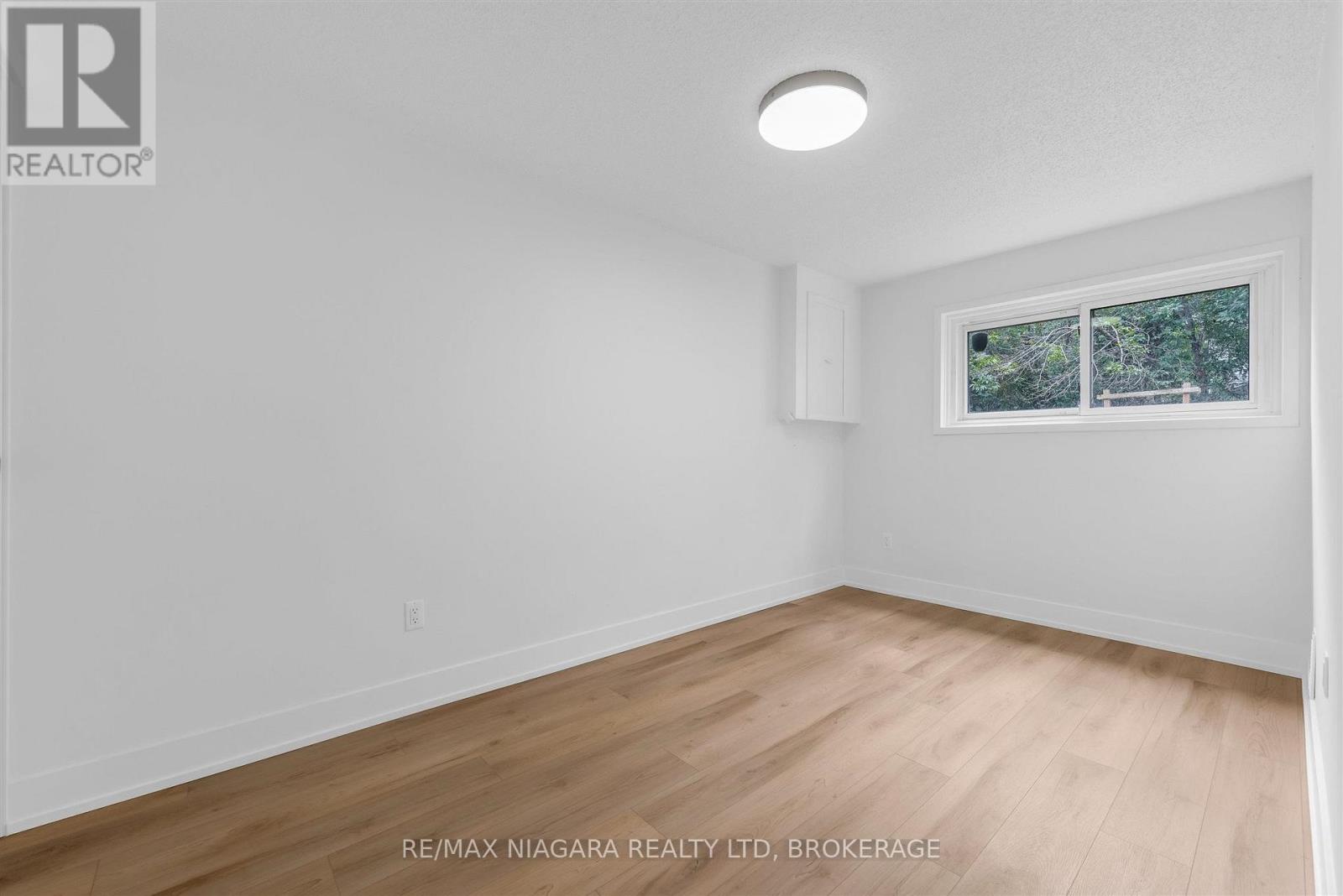 2 Baldwin Crescent, Thorold, Ontario  L2V 4H5 - Photo 26 - X13536390