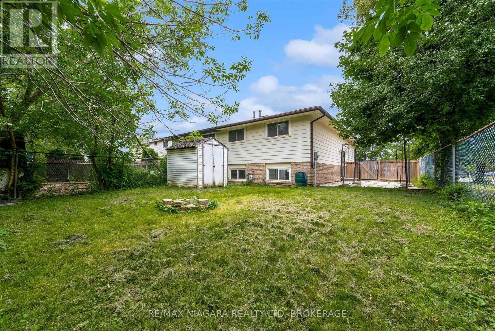 2 Baldwin Crescent, Thorold, Ontario  L2V 4H5 - Photo 30 - X13536390
