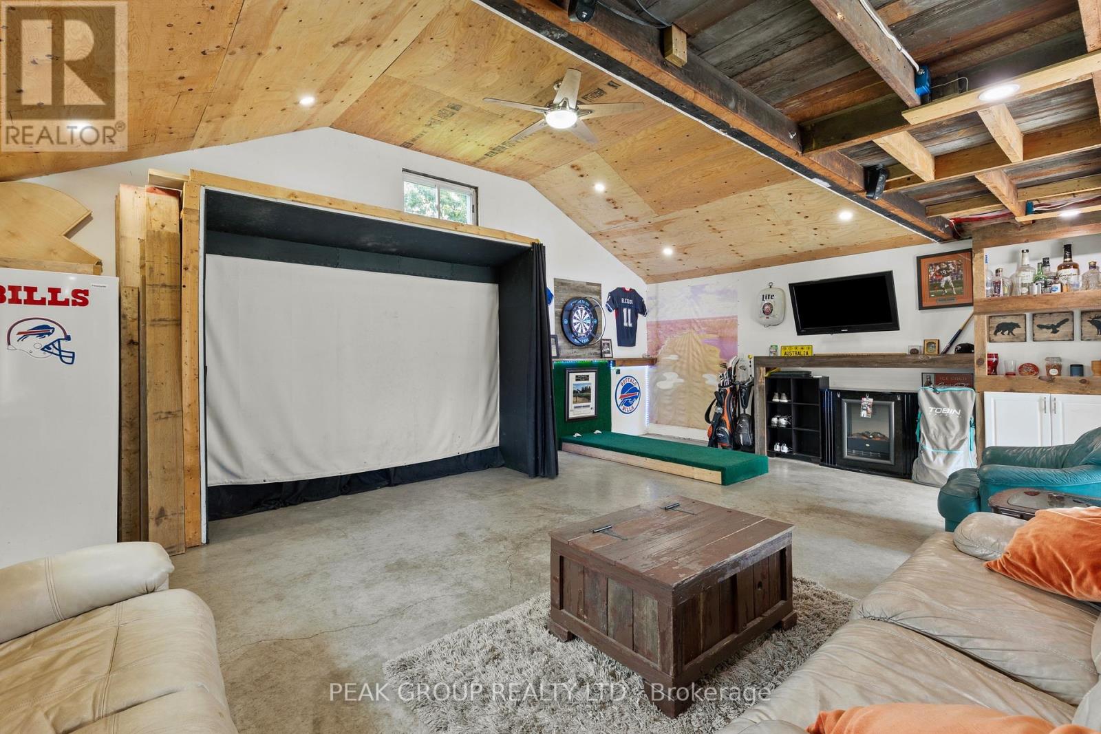 19 Bosnich Avenue, Welland, Ontario  L3C 2W6 - Photo 3 - X13536410