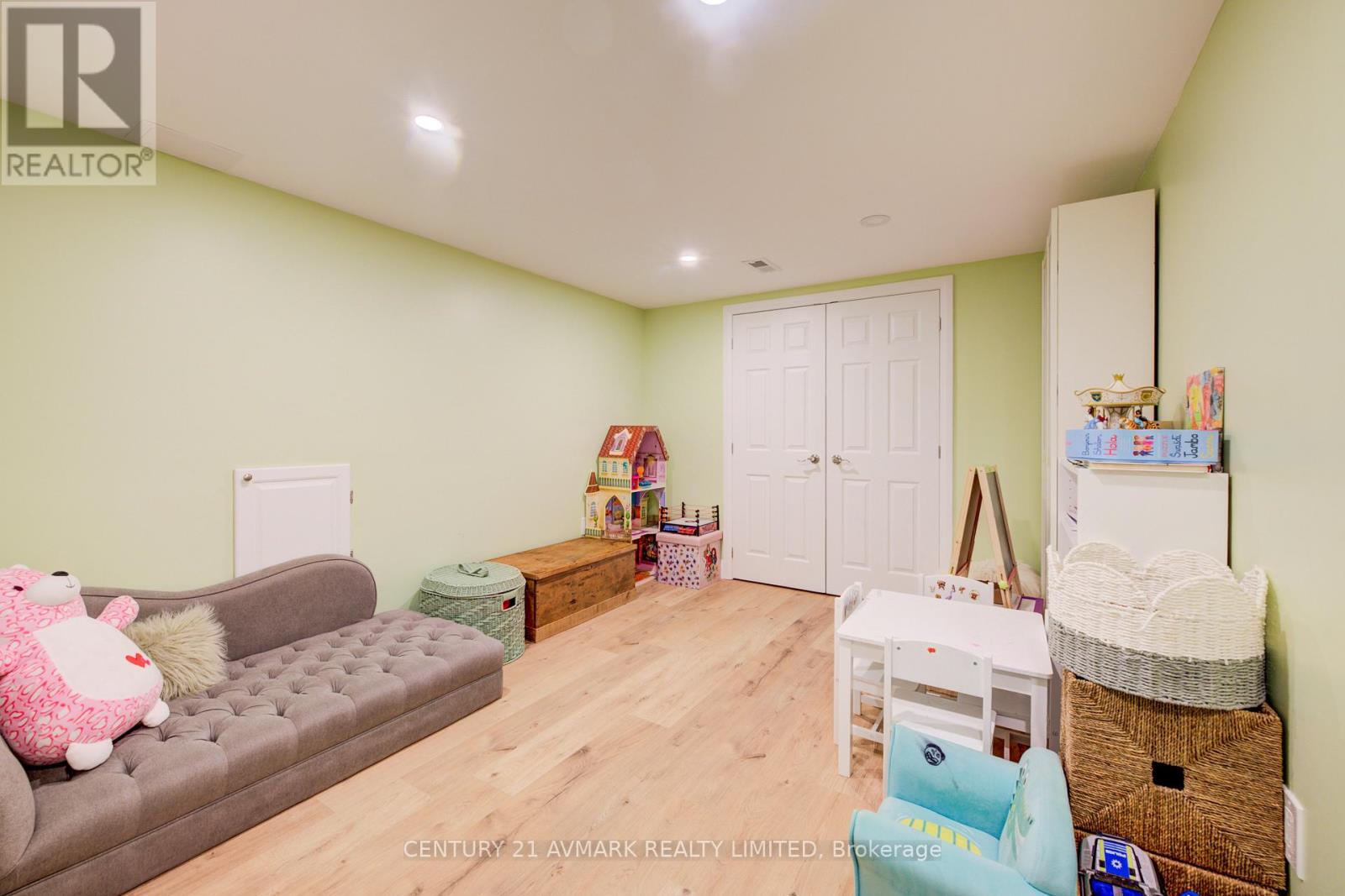 163 Lakeshore Road, St. Catharines, Ontario  L2N 2V2 - Photo 24 - X13536452