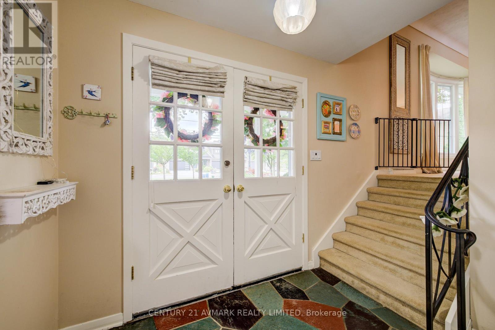 163 Lakeshore Road, St. Catharines, Ontario  L2N 2V2 - Photo 3 - X13536452