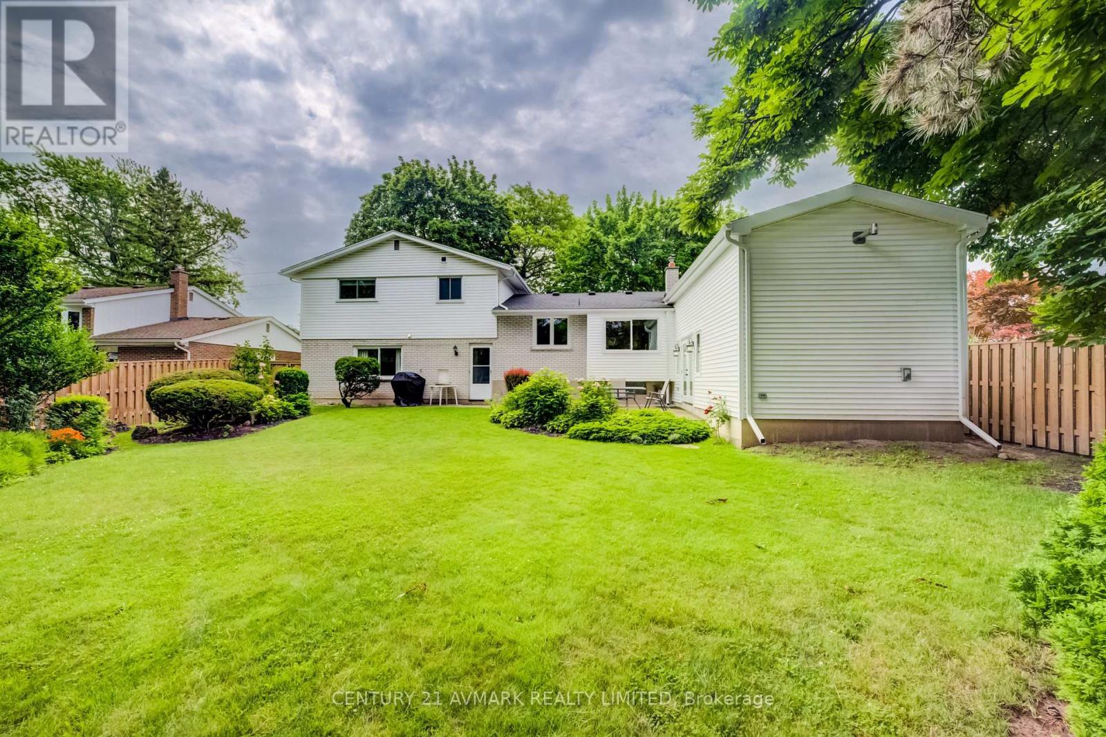 163 Lakeshore Road, St. Catharines, Ontario  L2N 2V2 - Photo 33 - X13536452