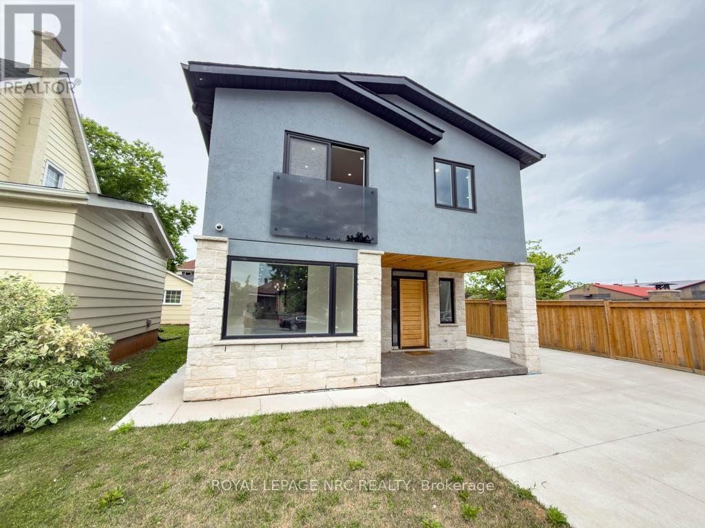 4392 ONTARIO STREET, Lincoln, Ontario